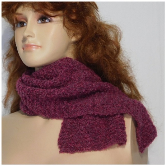 Scarf, multiple wrap around styles. Knit, soft, - Picture 4 of 8